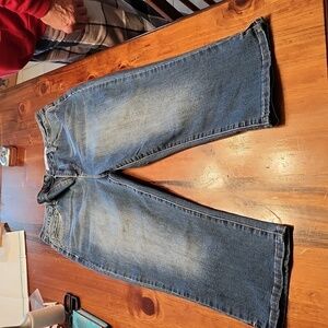 Secrets with Love capris